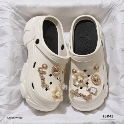 Dew Drop Female Slipper